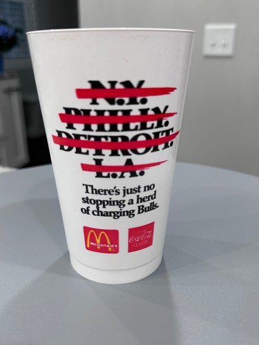 RARE Collectible McDonalds 1991 Chicago Bulls NBA World Champions Cup Coca Cola - Picture 4 of 8