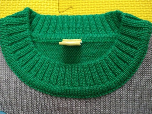 Disney Boys Winnie The Pooh Sweater Size 8-10 Years ? Green Fair Isle READ - Picture 2 of 12