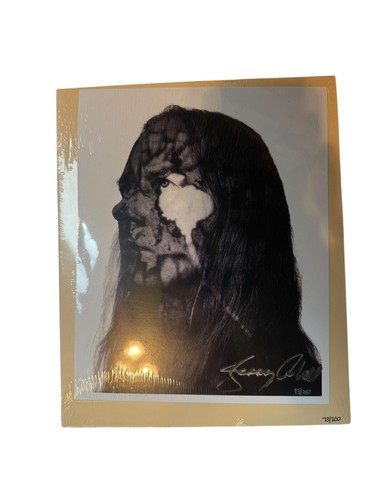 JERRY CANTRELL X REVOLVER BUNDLE - ISSUE IN NUMBERED SLIPCASE W/ SIGNED 73/200 - Picture 2 of 3