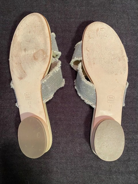 size 11 narrow sandals