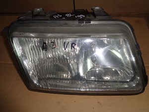 Audi A3 8L1 1,8 Bj.96-03 Scheinwerfer Frontscheinwerfer Vorne Rechts VR