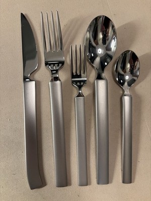 Boda Nova ZENIT SOFT (matte) - 5 piece place setting NEW