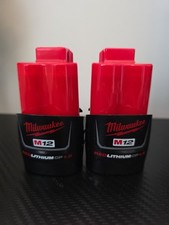 2 Milwaukee 48-11-2401 Batteries 12 Volt 12V M12 Red Lithium Ion