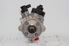 Bosch Hochdruckpumpe 0445010533 Skoda 2.0 TDI 03L130755AA Octavia Superb Yeti