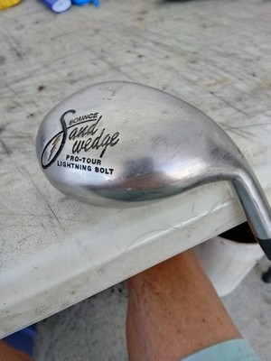 BOUNCE Pro-Tour Lightning Bolt Sand Wedge, Right-handed, Unique, Read.