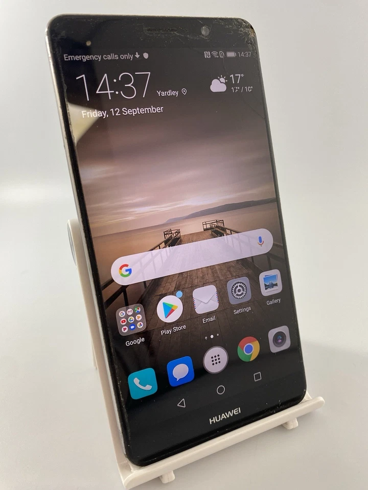 Huawei Mate 9 Grey Unlocked 64GB 5.9" Dual 20MP 4GB Android Smartphone Cracked - Image 3 of 4