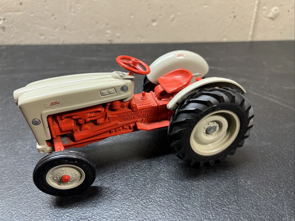 Vintage Ford NAA Golden Jubilee Collector's Edition Ertl 1/16th scale New in Box - Image 2 of 4