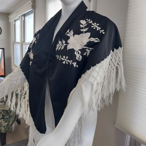Boho Hippie Schal Halstuch schwer schwarz & weiß Blumenmuster Fransen bestickt eine Größe - Bild 5 von 23