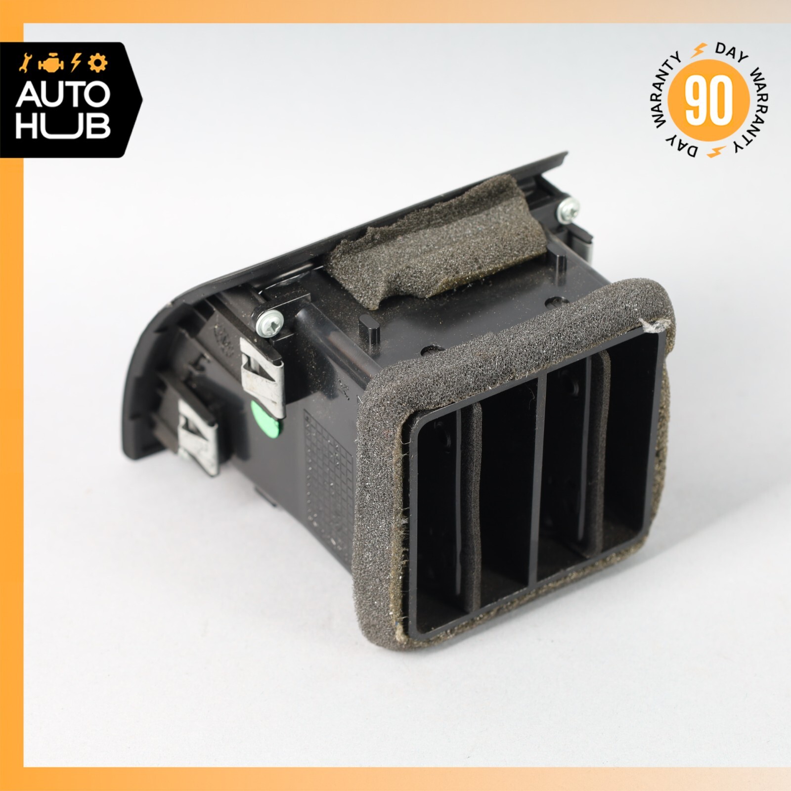 08-19 Maserati GranTurismo M145 Front Right or Left Console AC A/C Air Vent OEM