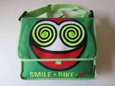 Wonderful SMILE + BIKE bag messengerbag schoulderb from Walter Van