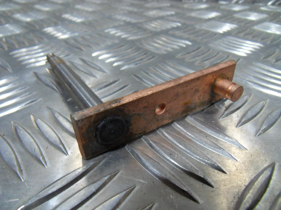 Genuine AC Delco Classic Vauxhall Bedford Opel Distributor shaft arm NOS - Image 4 of 4