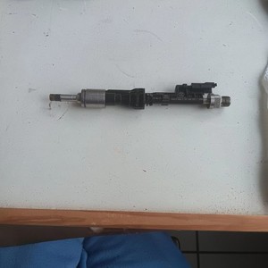 Einspritzdüse BMW Original  102135 41.