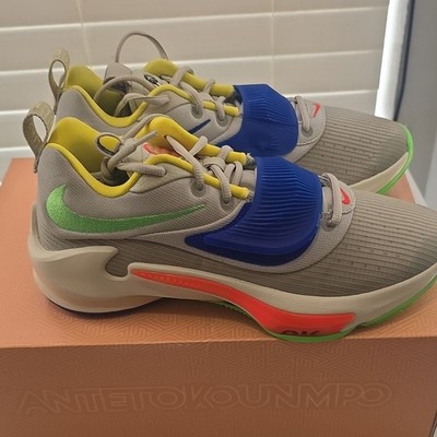 Size 8.5 - Nike Zoom Freak 3 Primary Colors Light Stone Green Strike DA0694-100