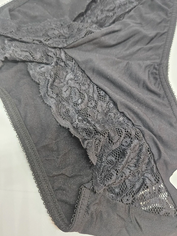 Calcinha feminina Cabernet Boyleg preta com malha amarrada na frente tamanho: 6/M vintage - Imagem 3 de 4