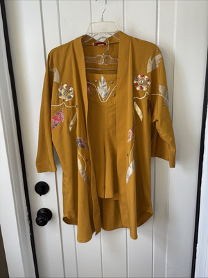Vtg Ari Designs Cardigan & Shorts Set Sz M Mustard Embroidered Western Bohemian