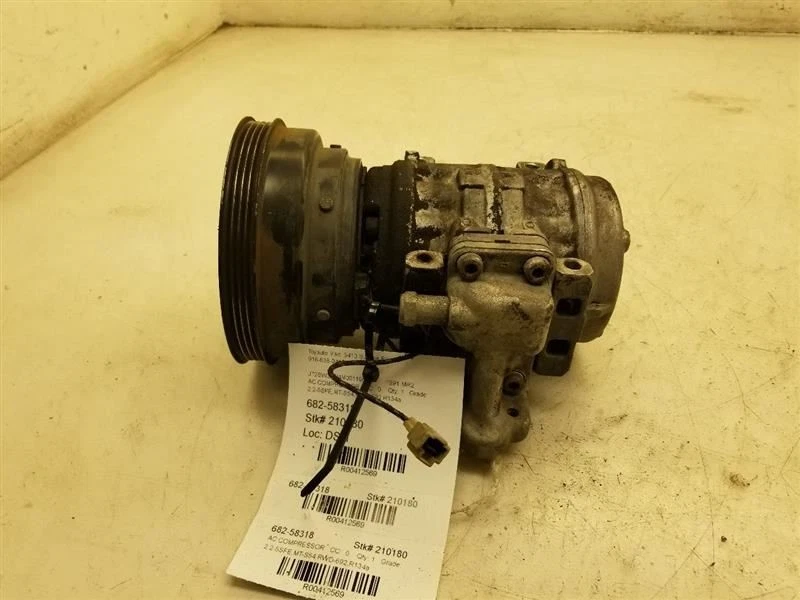 91-94 TOYOTA MR2 5SFE  2.2L 4CYL AC COMPRESSOR ASSEMBLY  - Image 2 of 4