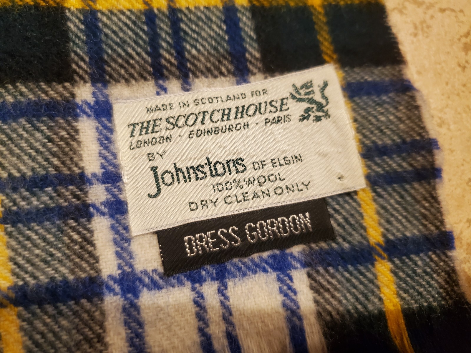 9' long Vintage The Scotch House by Johnstons of Elgin Wool Scarf Plaid Scotland