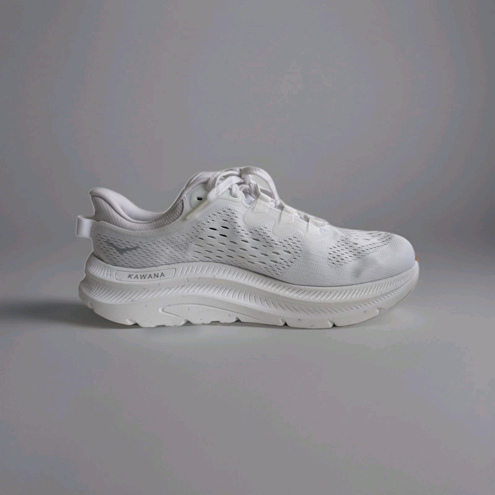 Hoka One Kawana 2 Women's Size 9 B White Nimbus Cloud Gum Shoes 1147913-WNCL. thumbnail 4