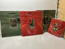 Hallmark Vintage Inspired Homemade Paper Christmas Gift Bag Lot Of 4 Red & Green