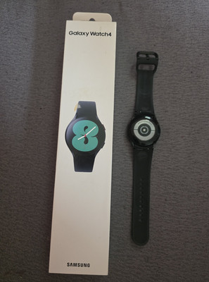 Samsung Galaxy Watch4 40mm Schwarz Silikonarmband Android Smartwatch gebraucht
