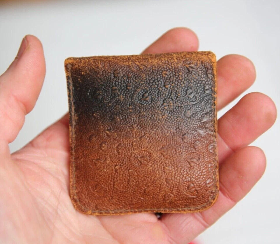 Vintage red Sunglass Lenses Salesman Sample Super Solarex Leather pouch case - Image 3 of 4