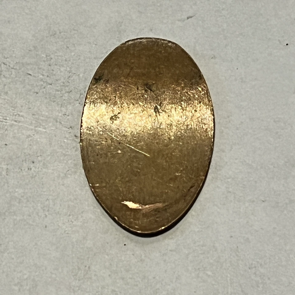 HERSHEY'S CHOCOLATE WORLD CANDY BAR MASCOTA PERSONAJE CENTAVO ALARGADO PRENSADO Foto 2 de 2