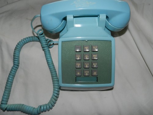 Vtg WESTERN ELECTRIC 2500DM Baby Blue Push Button Touch Desk Table Telephone