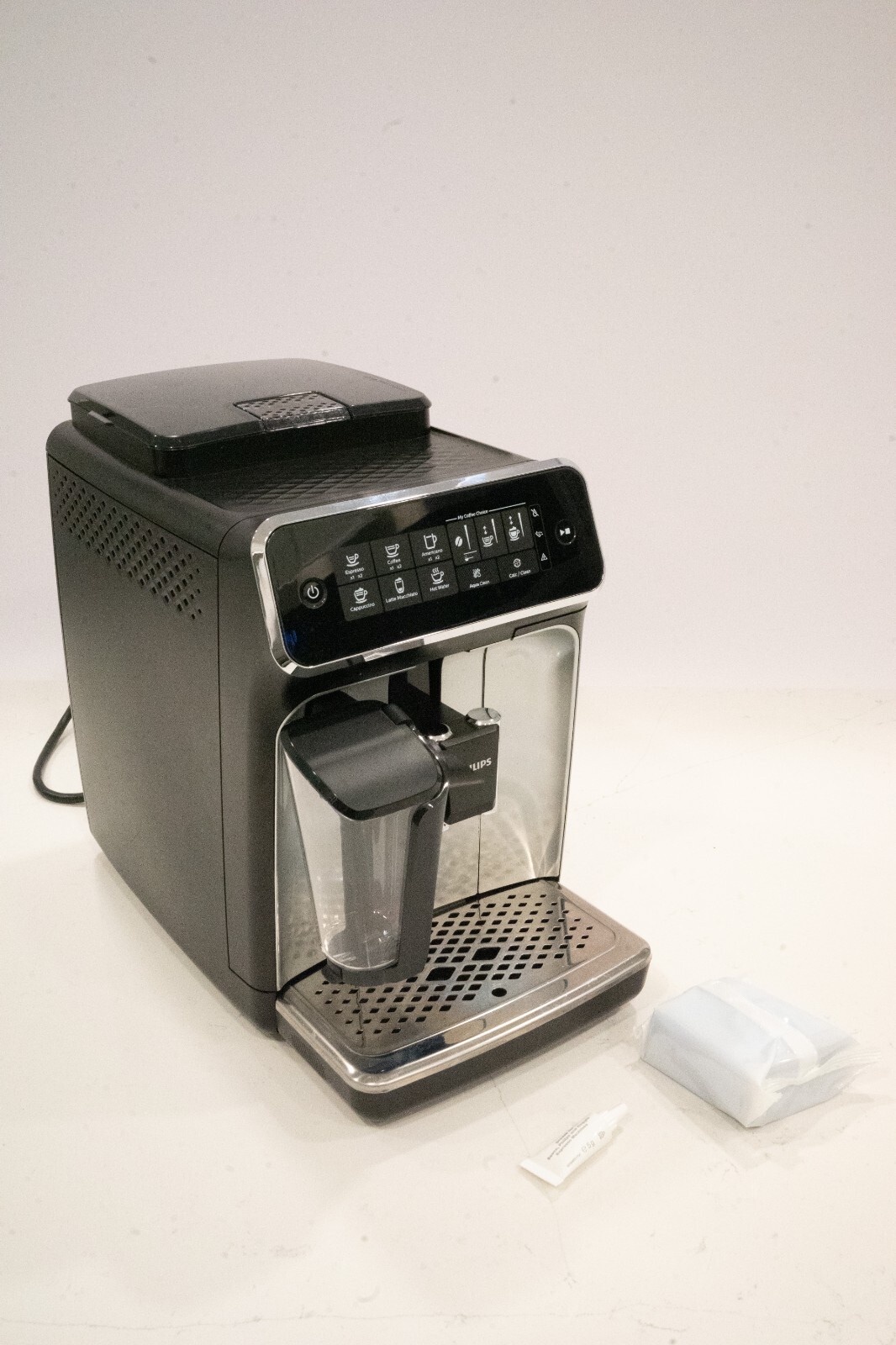 Philips 3200 SuperAutomatic Espresso Machine with LatteGo Black EP3241/54 75020086211 eBay