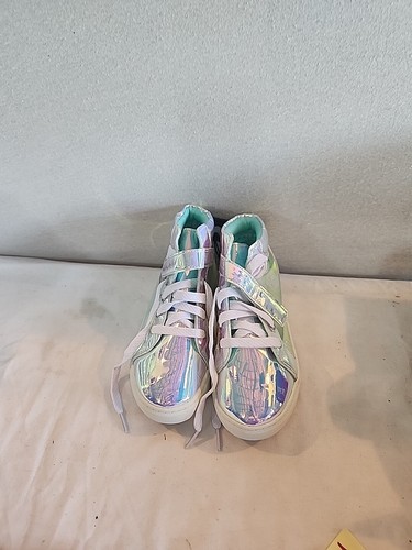 Wonder Nation Girls Athletic Iridescent Shoes Non-Marking Outsoles NEW WITH TAGS - Picture 2 of 7