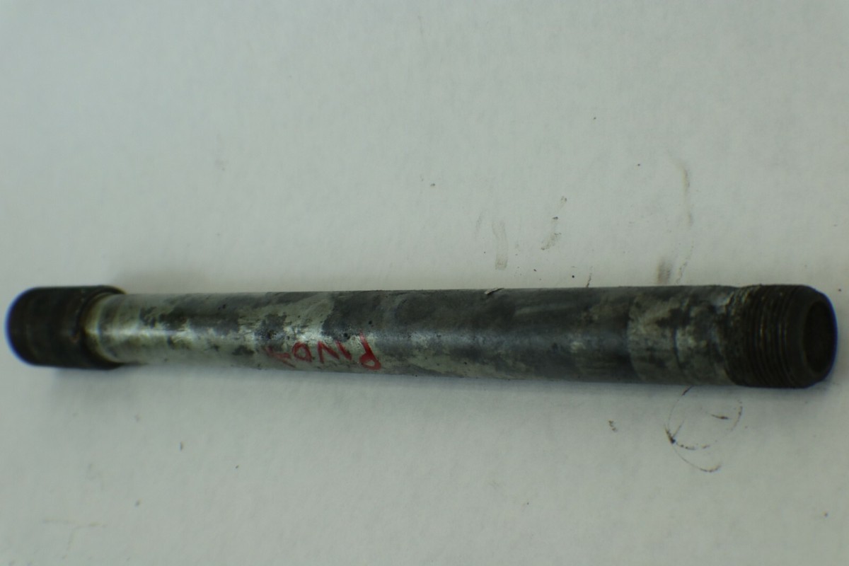 00 02 03 04 KAWASAKI NINJA ZX12R SWING ARM REAR SUSPENSION PIVOT