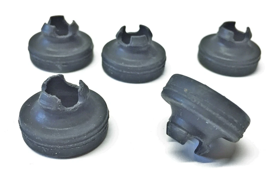 General Motors GM OEM Valve Cover Grommet 25534749 [Lot of 5] NOS - Image 2 of 3