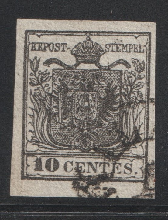 Foto 1 di 2