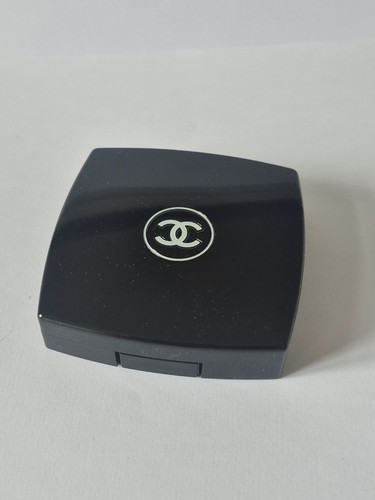 CHANEL Les 4 Ombres Quadra Eyeshadow Shade 16 Murano 1.2g - Picture 4 of 9
