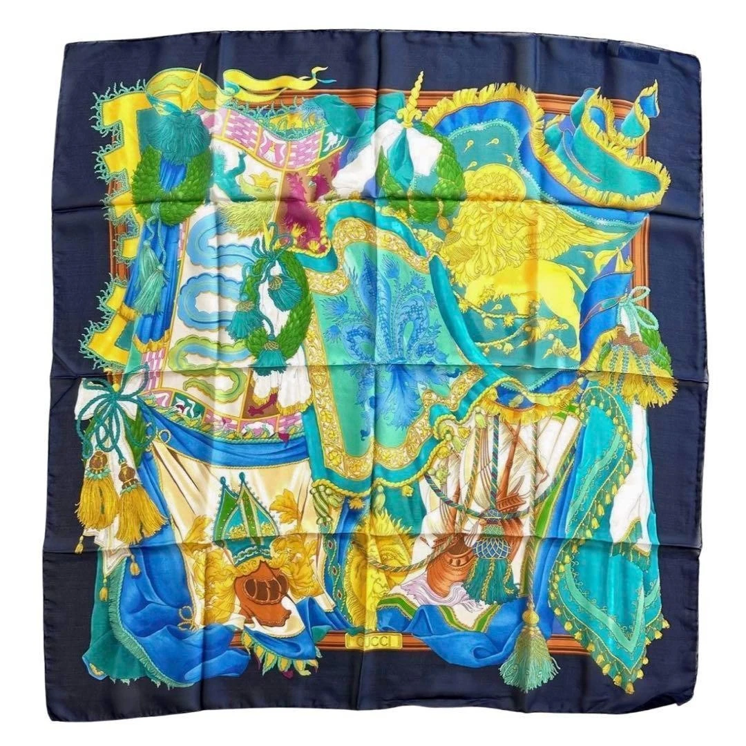 Foulard GUCCI soie bleu unisexe grande taille 84x81 cm élégant printemps été mode
