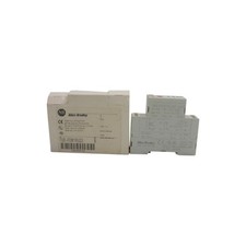 ALLEN BRADLEY 700-FEM1RU22 SER. B 110-240VAC 5A 0.5S-1H (WH) NSMP