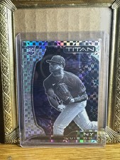 2022 Panini Chronicles - Titan Luis Gil #7 Building Blocks Prizm (RC)