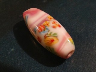 BRIGHT ANTIQUE JAPANESE TOMBO SPECIAL DESIGN TRAILED SPECTRAL GLASS BEAD