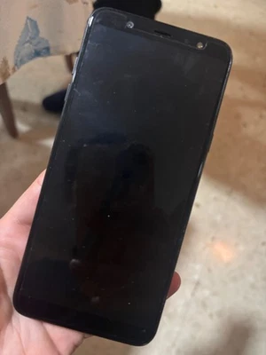 Samsung Galaxy A6+ · 32GB