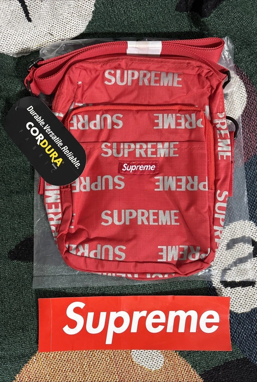 Sac à bandoulière Supreme 3M réfléchissant répétition rouge FW16 2016 RARE