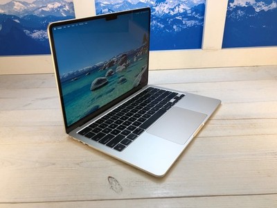 Apple MacBook Air 2022 13