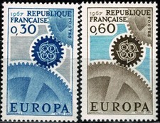 FRANCE 1967  CEPT EUROPA  YT n° 1521 et 1522 Neufs ★★ luxe / MNH