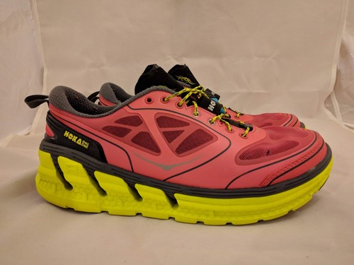 hoka one pink