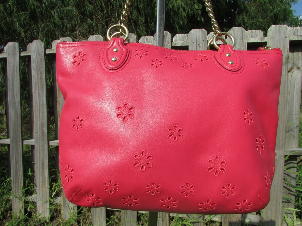 Coach 23842 Poppy Eyelet Pink Leather Chain Link Strap Coach 23842 Poppy Eyelet Pink Leather Chain Link Strap