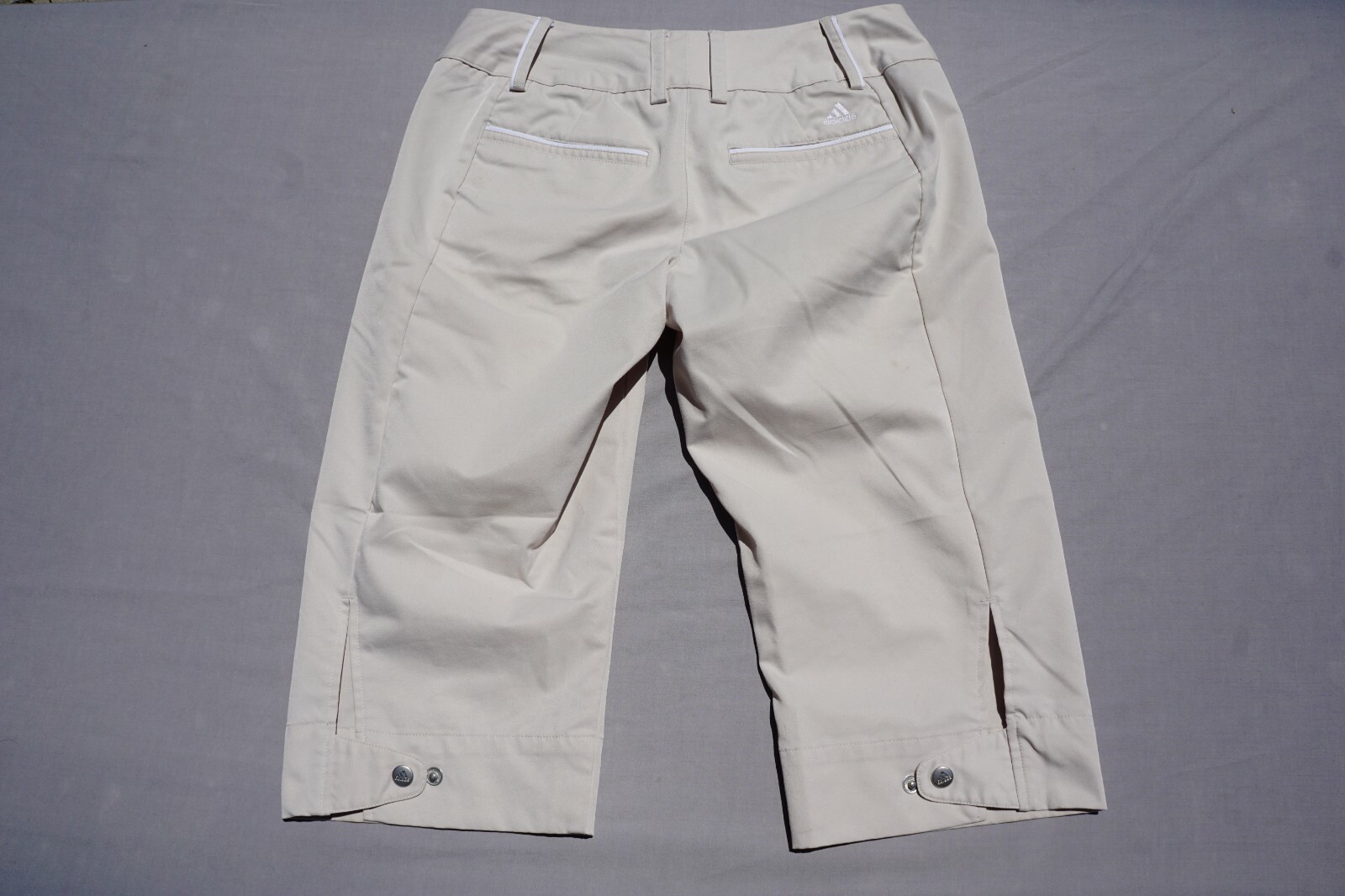 Adidas ClimaLite Snap Cuff Lightweight Casual Golf Long Shorts. Women's