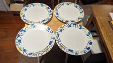 Platos de cena Gibson Housewares Mid-Century modernos lazos finos estilo Mondrian (4)