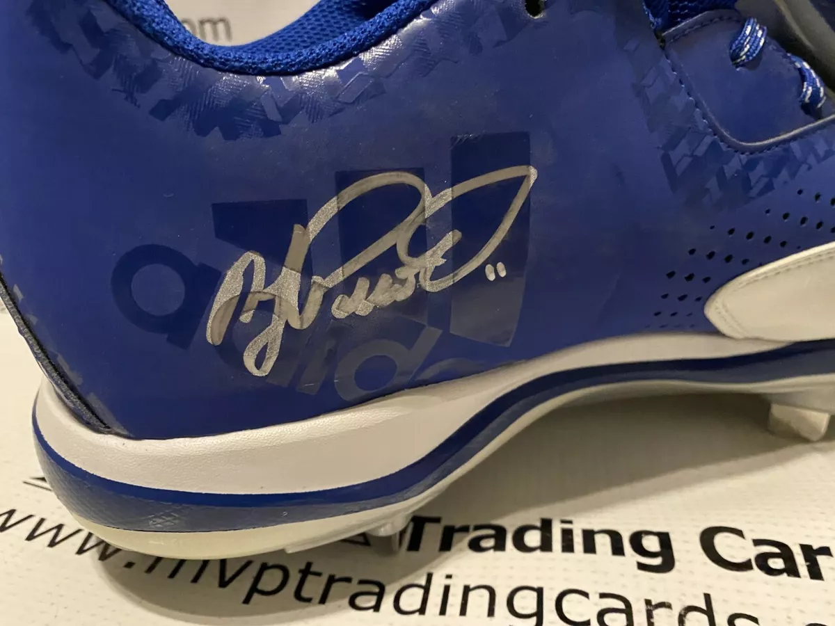 Champs baseball cleats top