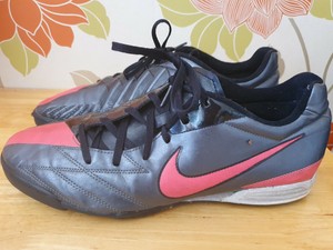 pink nike astro turf trainers