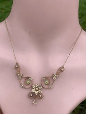 9ct Gold Peridot Pearl Period Art Nouveau Pendant Necklace 7.2 Grams