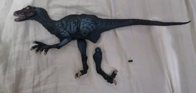 Seltene Carnage ReSaurus Velociraptor Dinosaurier Actionfigur prähistorisch beschädigt