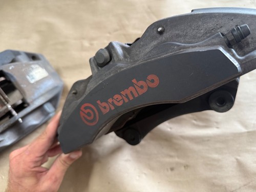 Pinzas de freno delanteras Brembo Ford Mustang GT 2015-2023 6 pistones - OEM - Imagen 4 de 13